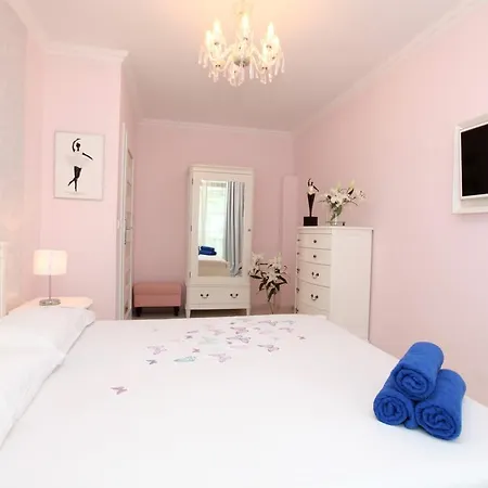 Quarto em Acomodações Particulares Split Level *